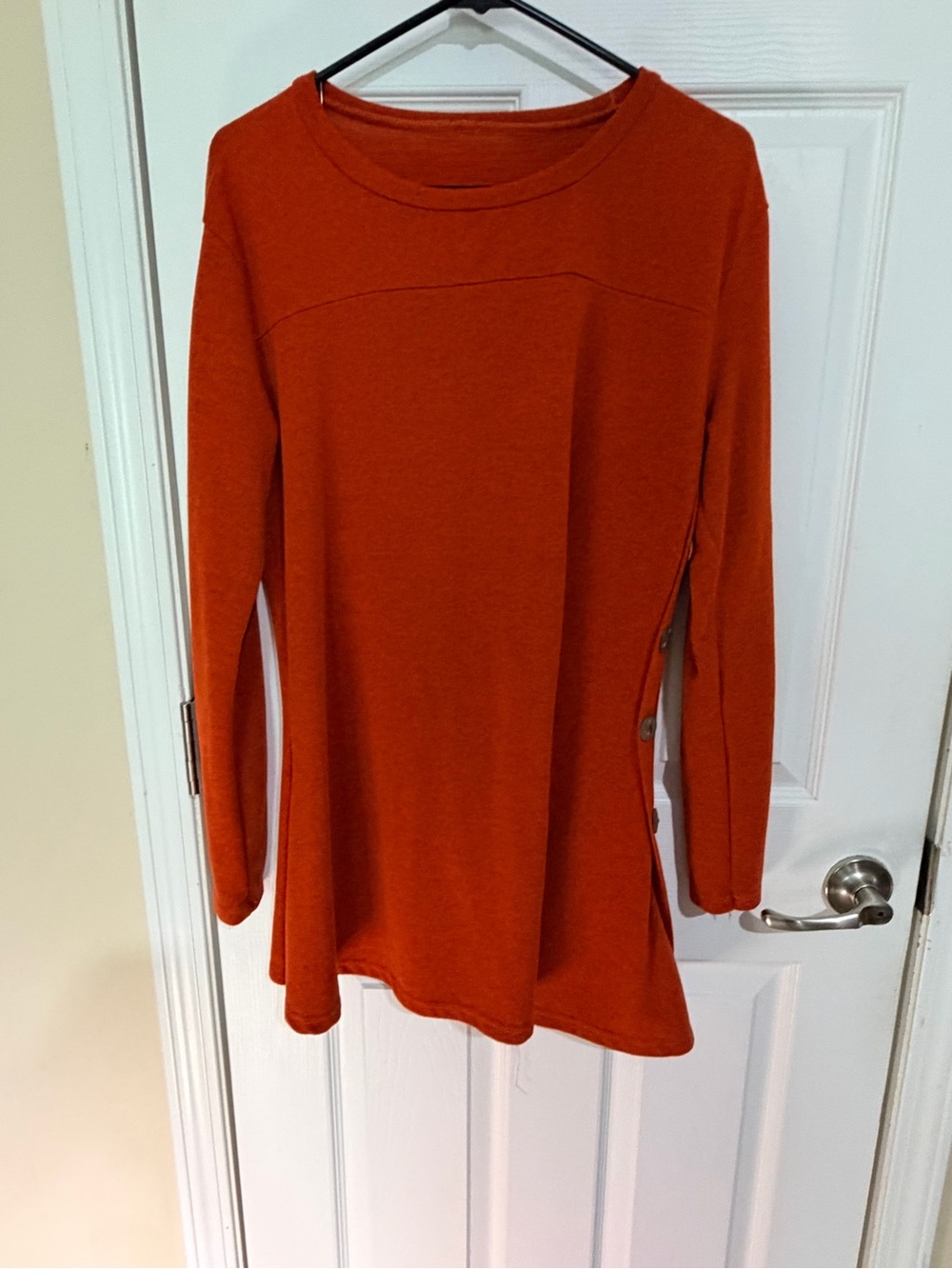 Relaxed Rust Long-Sleeve Tunic Top
